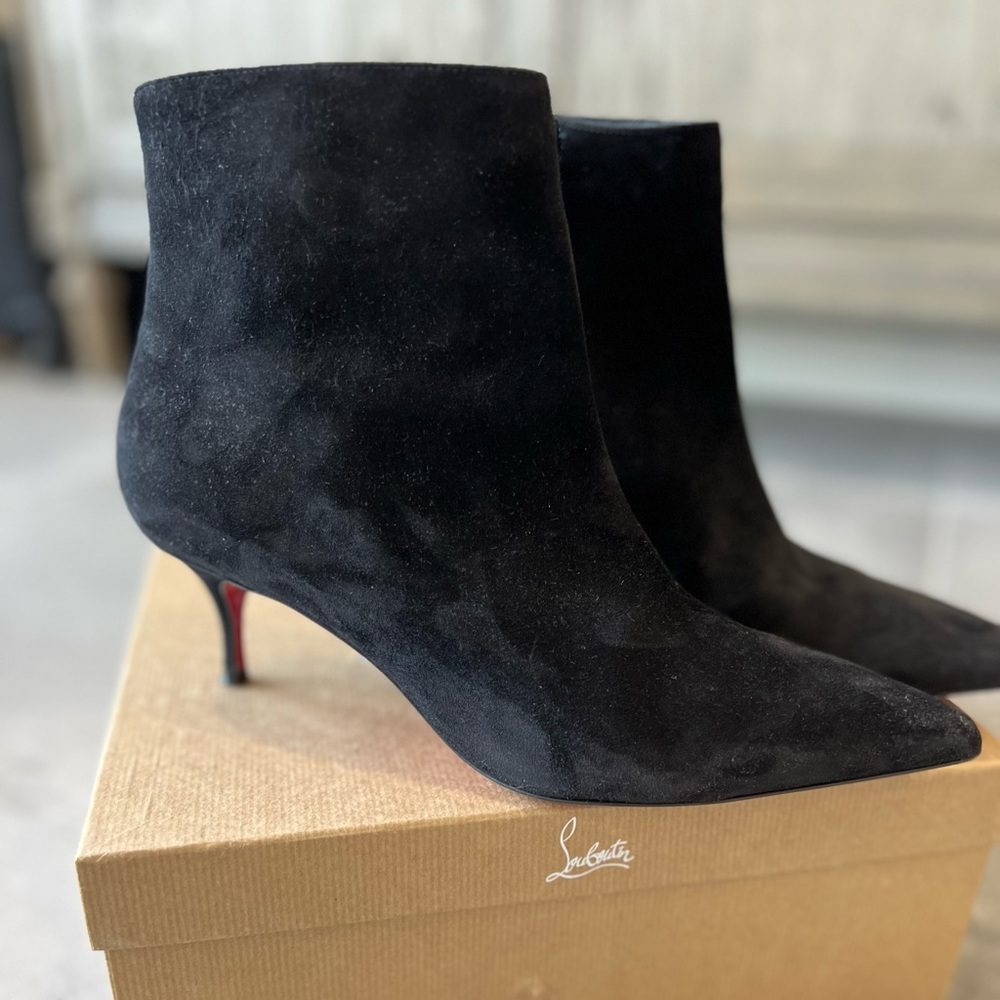Christian Louboutin So Kate Booty Ankle
Bootie